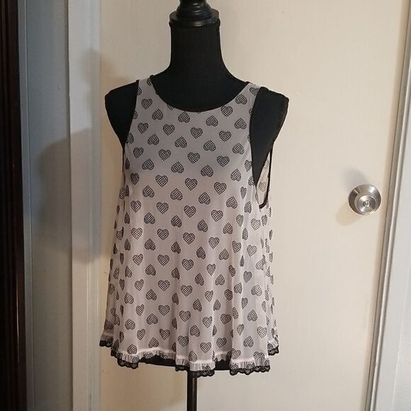 Victoria's Secret Woman's Lingerie Classic top  Lace Size Medium - Picture 1 of 5